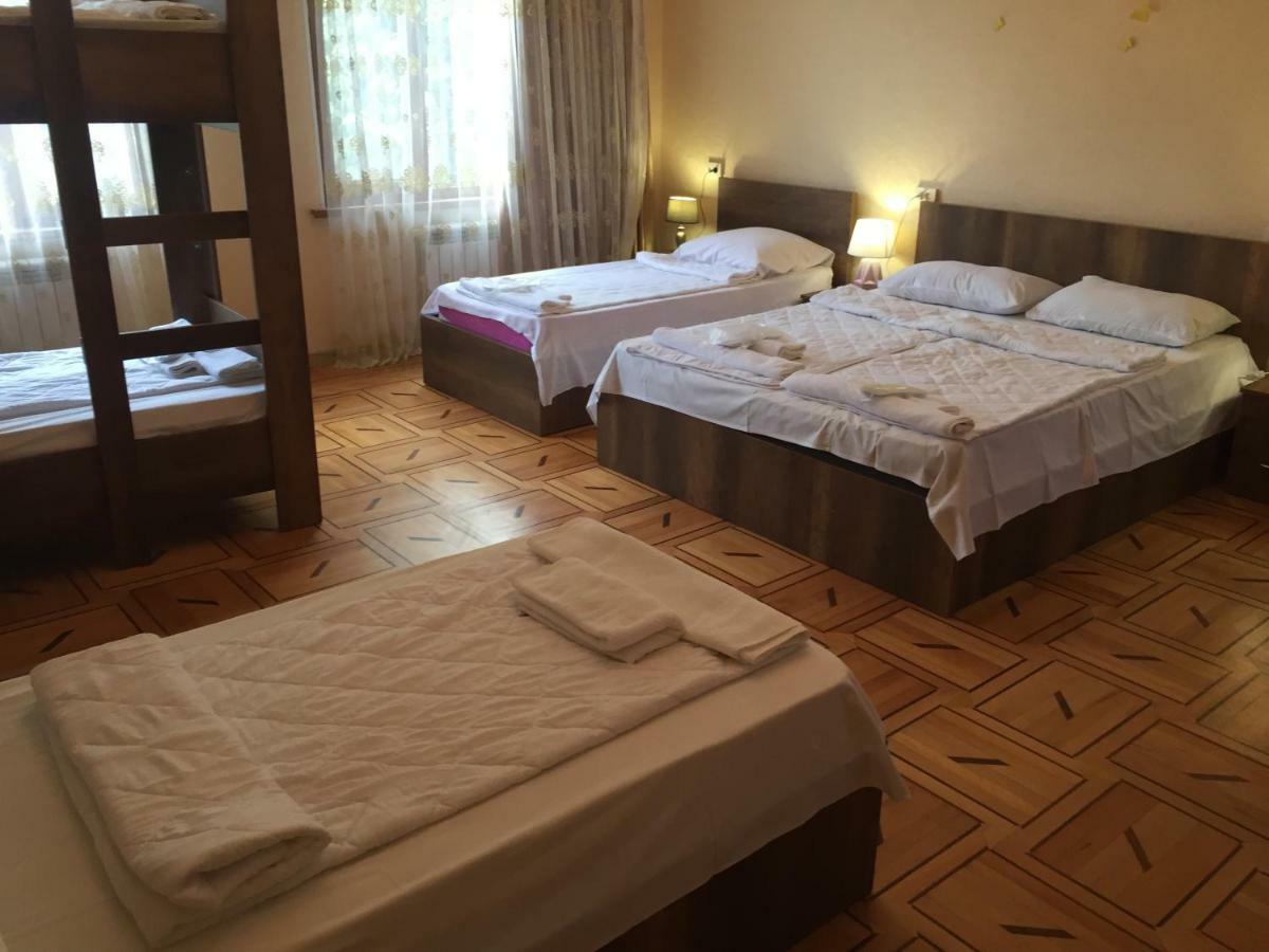 Hotel Good Luck Kutaisi Exterior foto